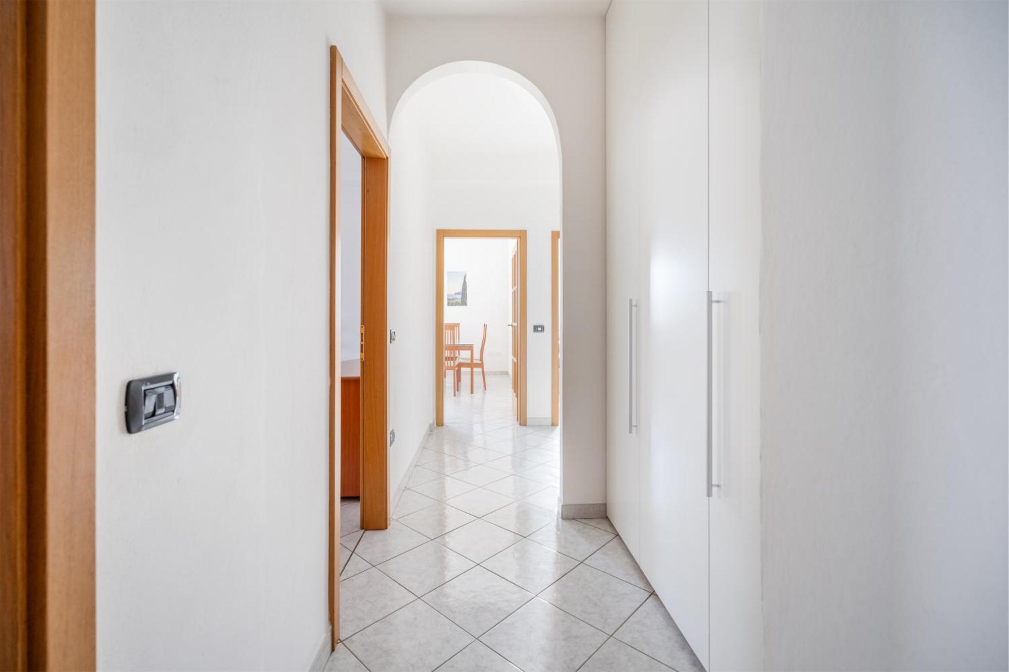 Be & Being - Milena Apartment Рива дел Гарда Екстериор снимка